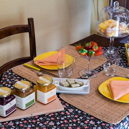 Poggio alle Mura Giannetti Bed & Breakfast מראה חיצוני תמונה