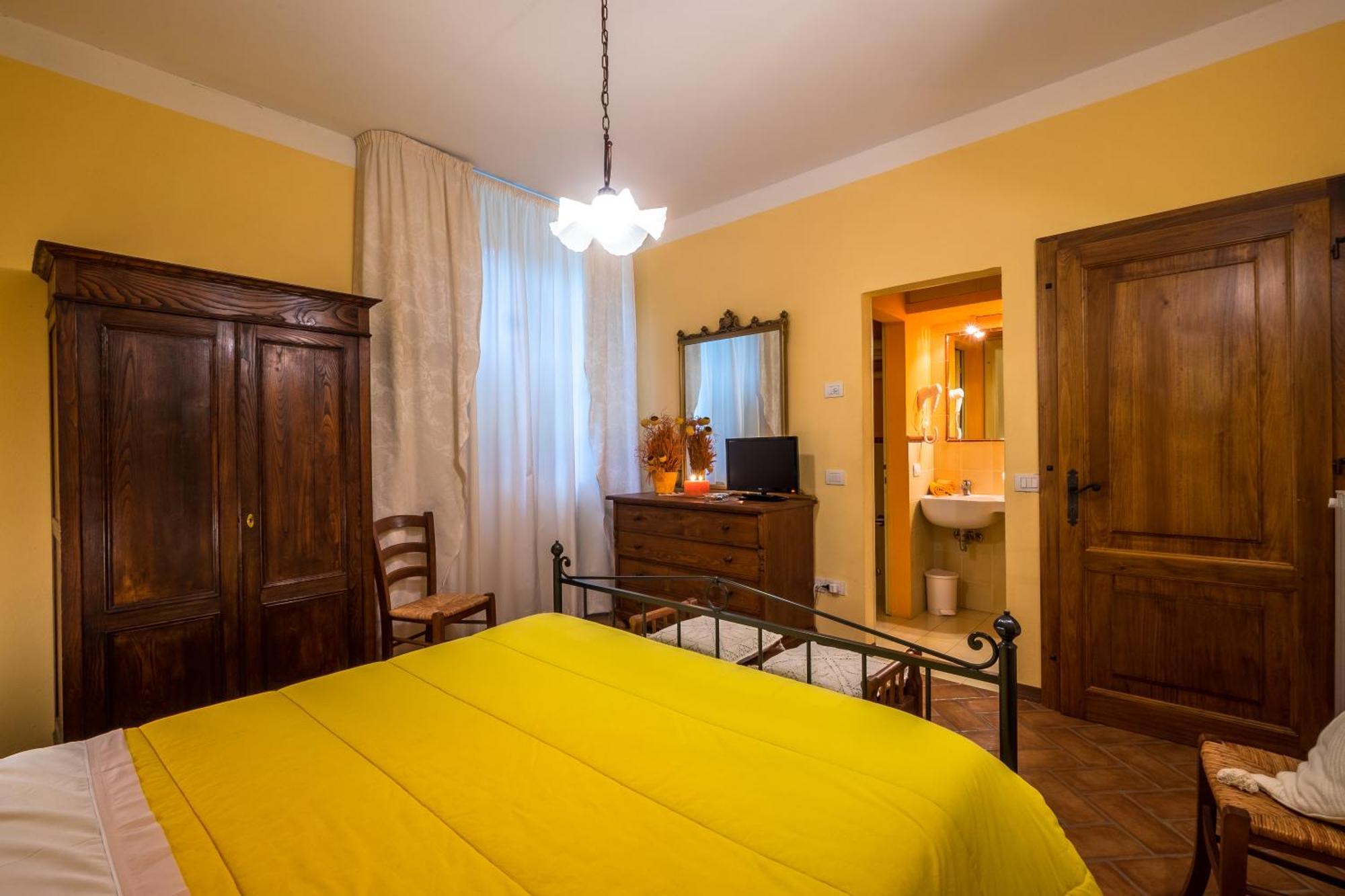 Poggio alle Mura Giannetti Bed & Breakfast חדר תמונה