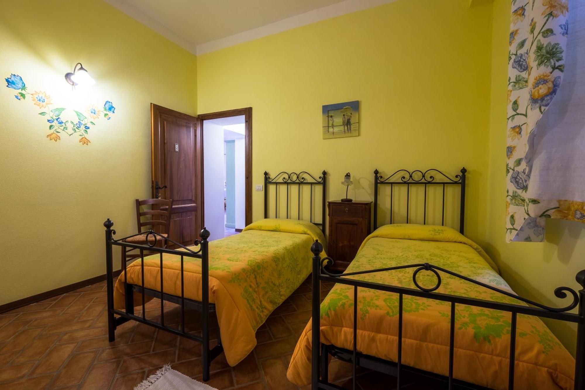 Poggio alle Mura Giannetti Bed & Breakfast חדר תמונה