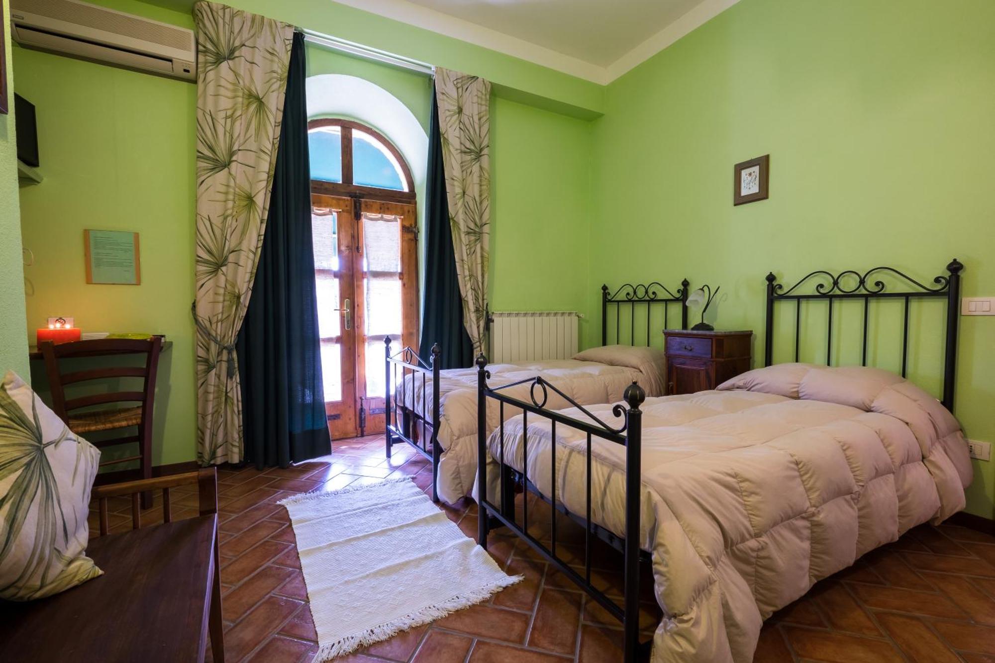 Poggio alle Mura Giannetti Bed & Breakfast חדר תמונה
