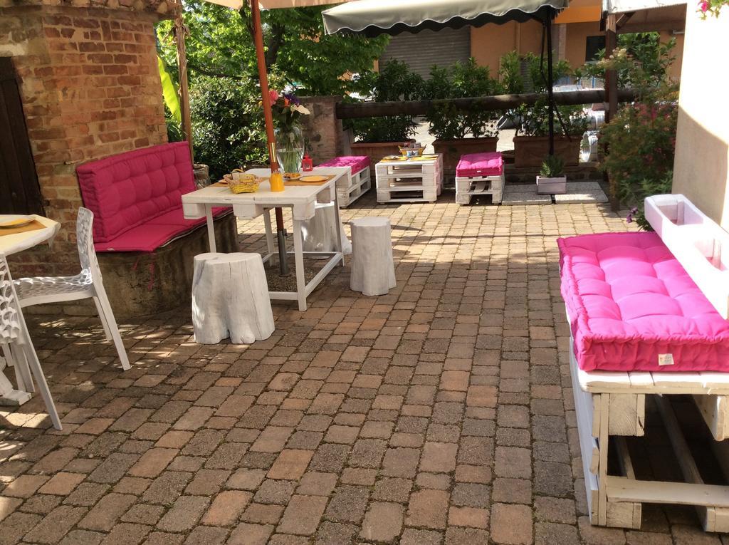 Poggio alle Mura Giannetti Bed & Breakfast מראה חיצוני תמונה