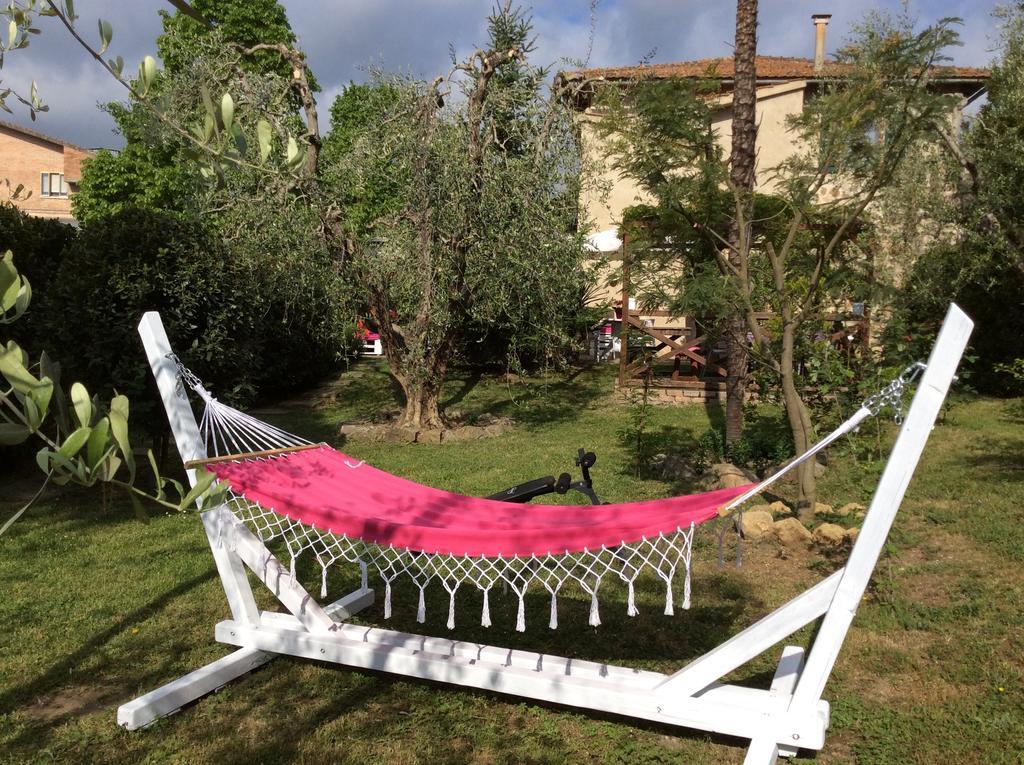 Poggio alle Mura Giannetti Bed & Breakfast מראה חיצוני תמונה