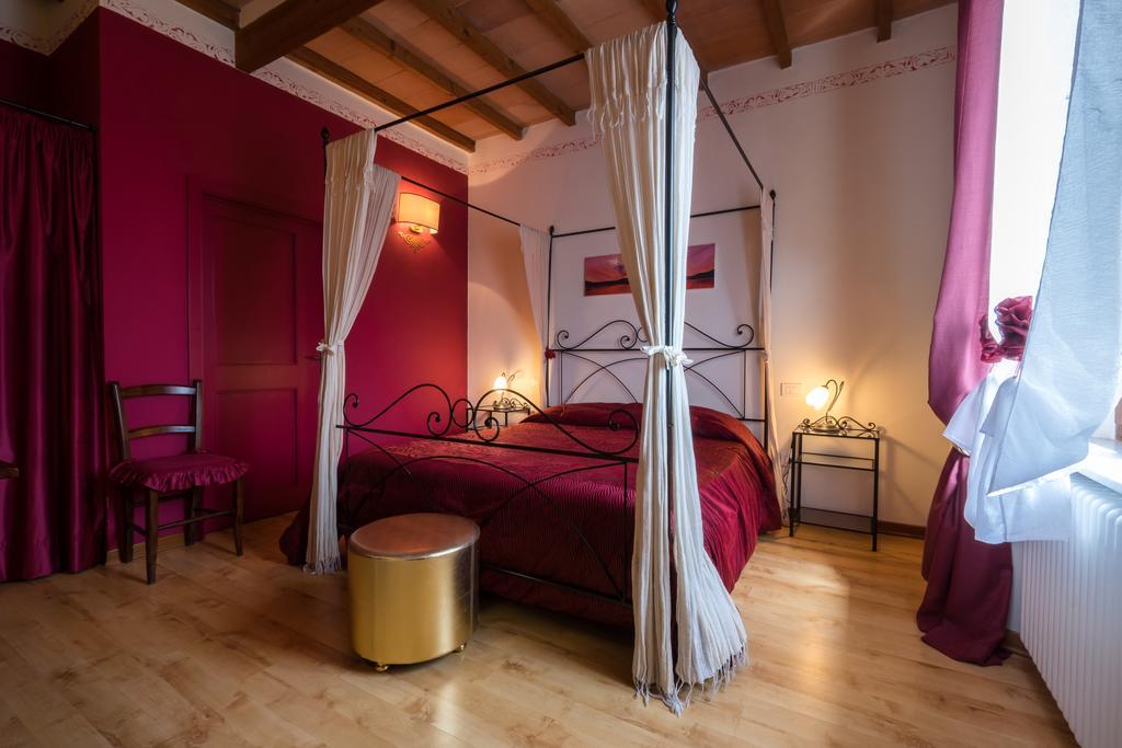 Poggio alle Mura Giannetti Bed & Breakfast מראה חיצוני תמונה
